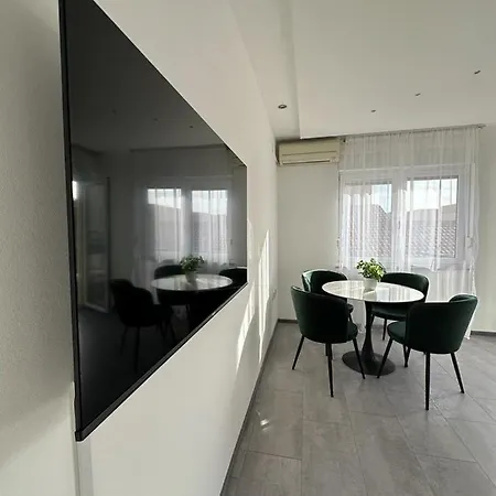 The Grey Olive Crikvenica